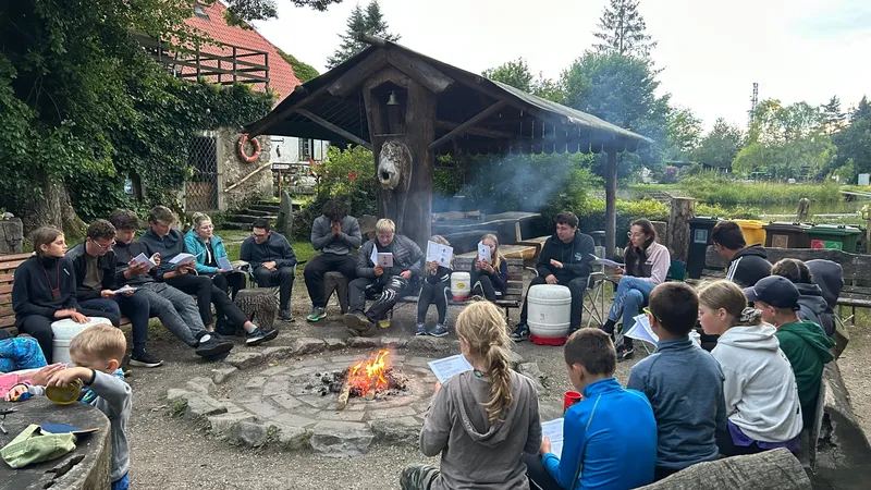 Messenger_creation_A240EFF6-558F-45C9-AA1C-9CB8DFB98BD6